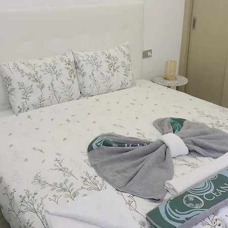 Ocean Garden 612 Con Vistas Al Mar アパート アデヘ